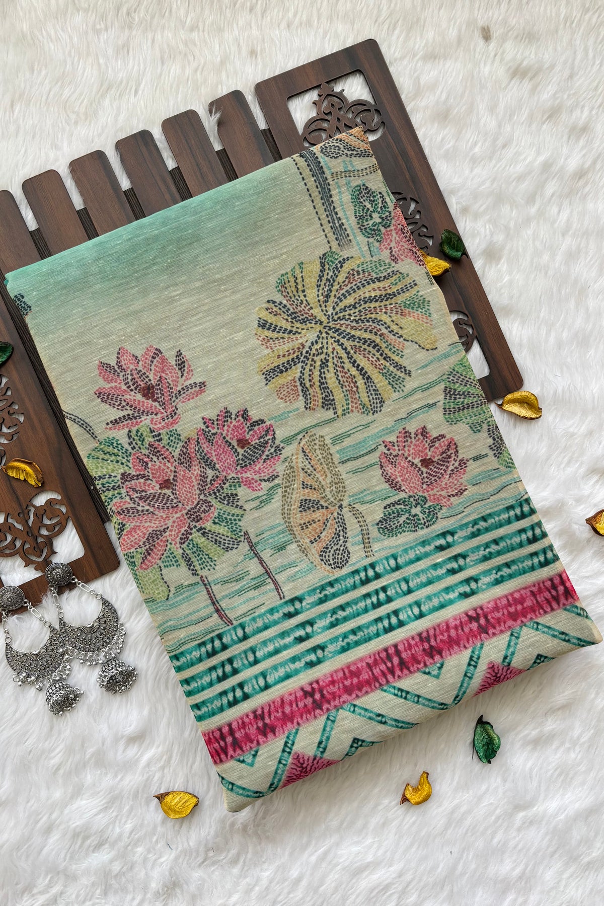 Bloom Buzz saree