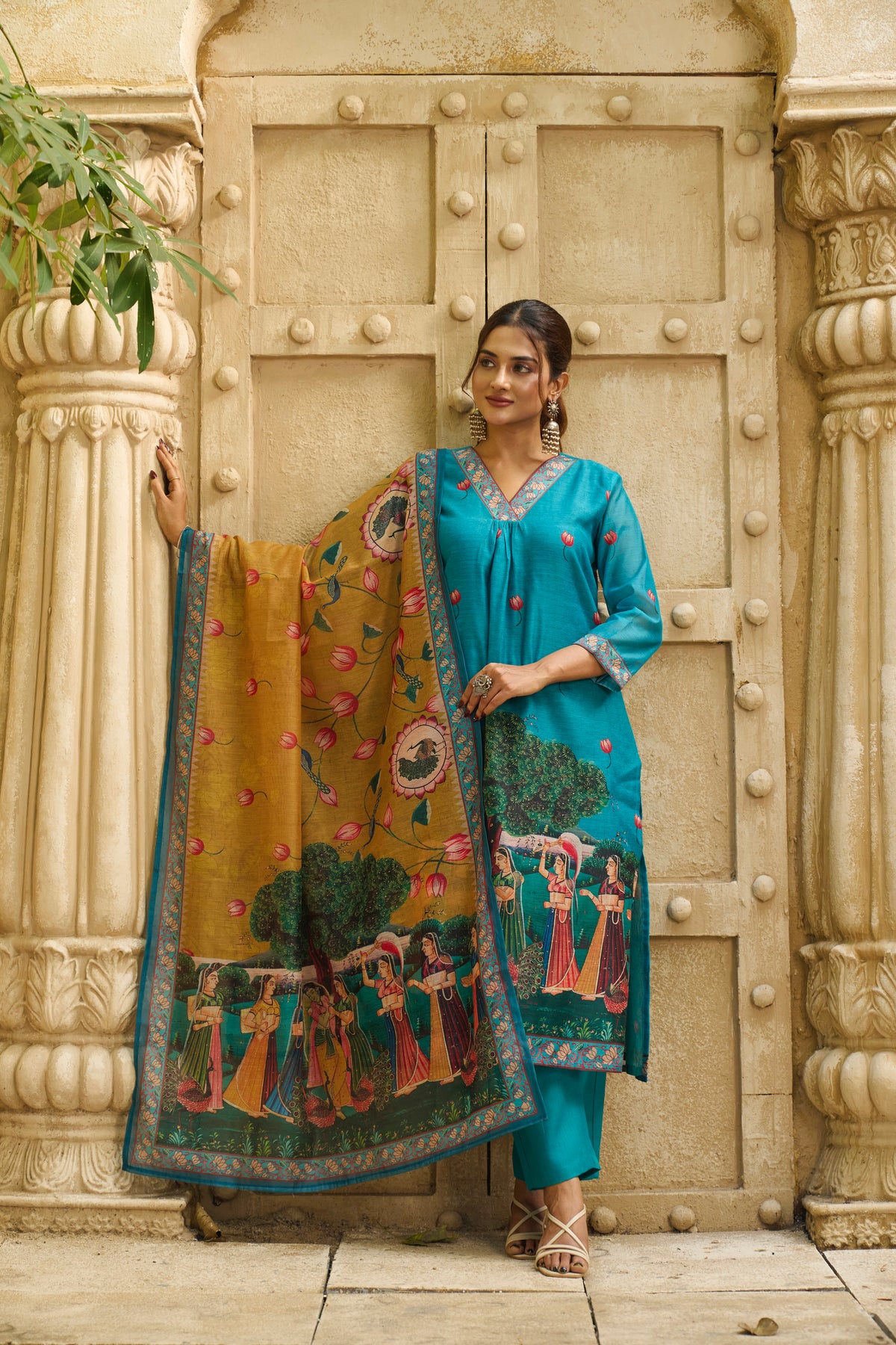 Neela Pankh Suit Set