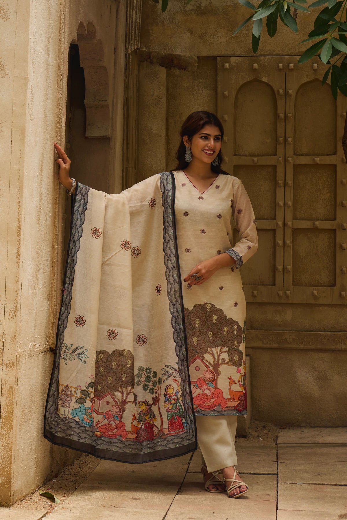 Katha Kalp Suit Set Sale