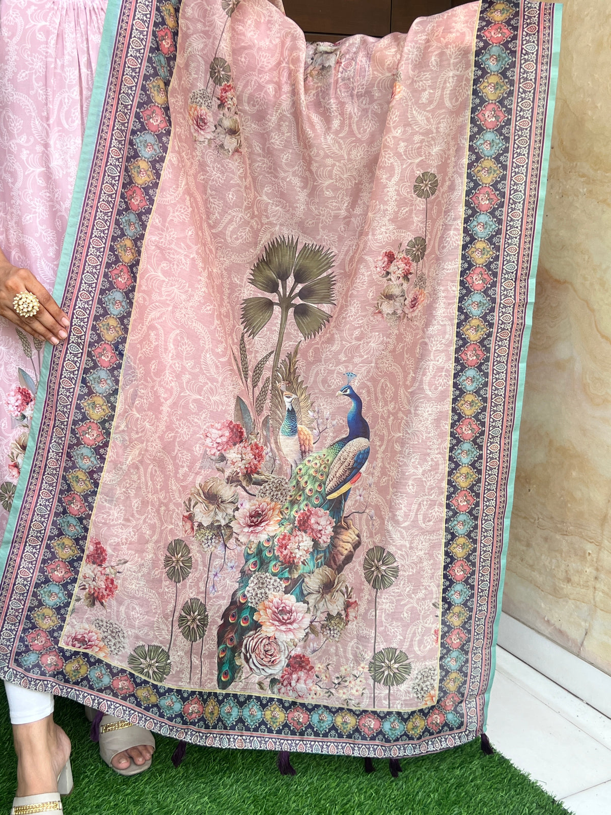 Yashvi Pichwai Bliss Kurta With Dupatta-Kurta with dupatta-Ekana Label