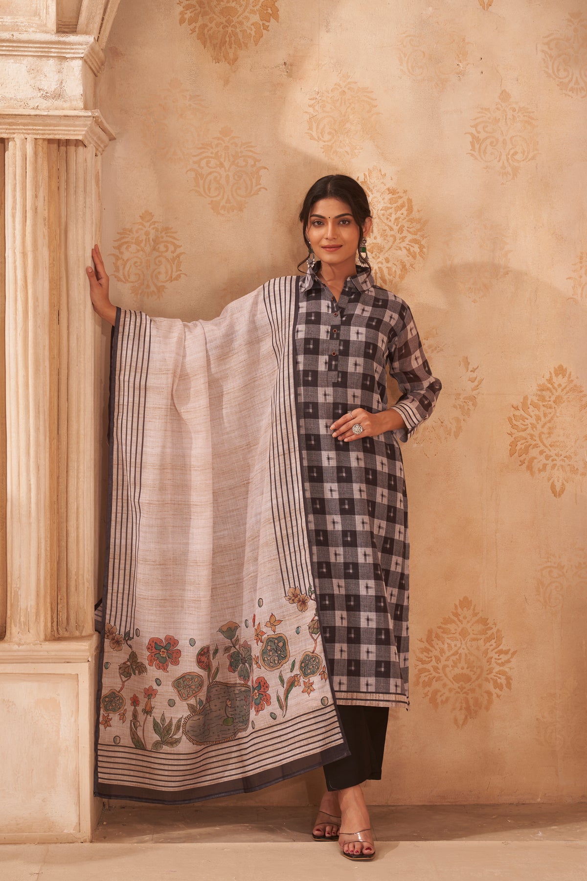 Black Balance Suit Set