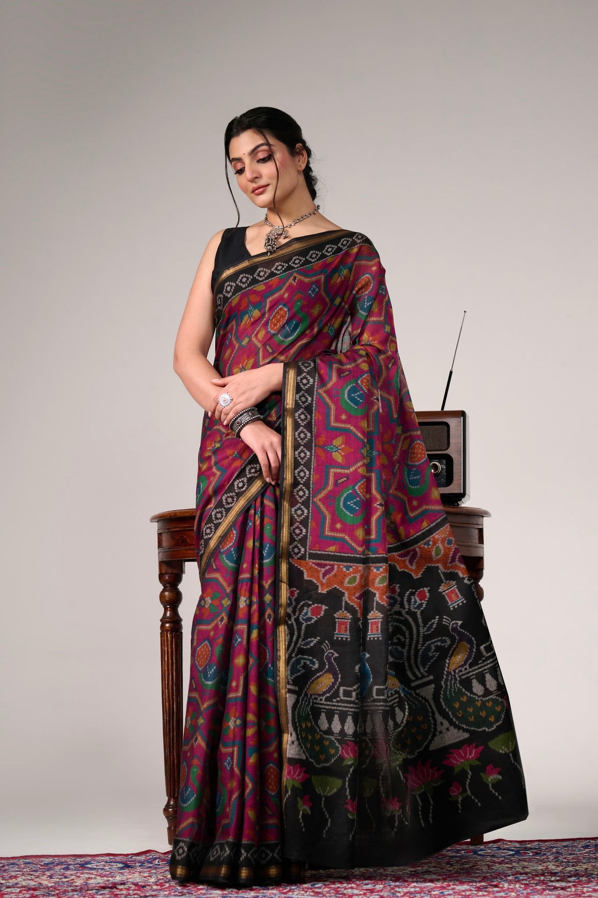 Pankhudi Patola Saree