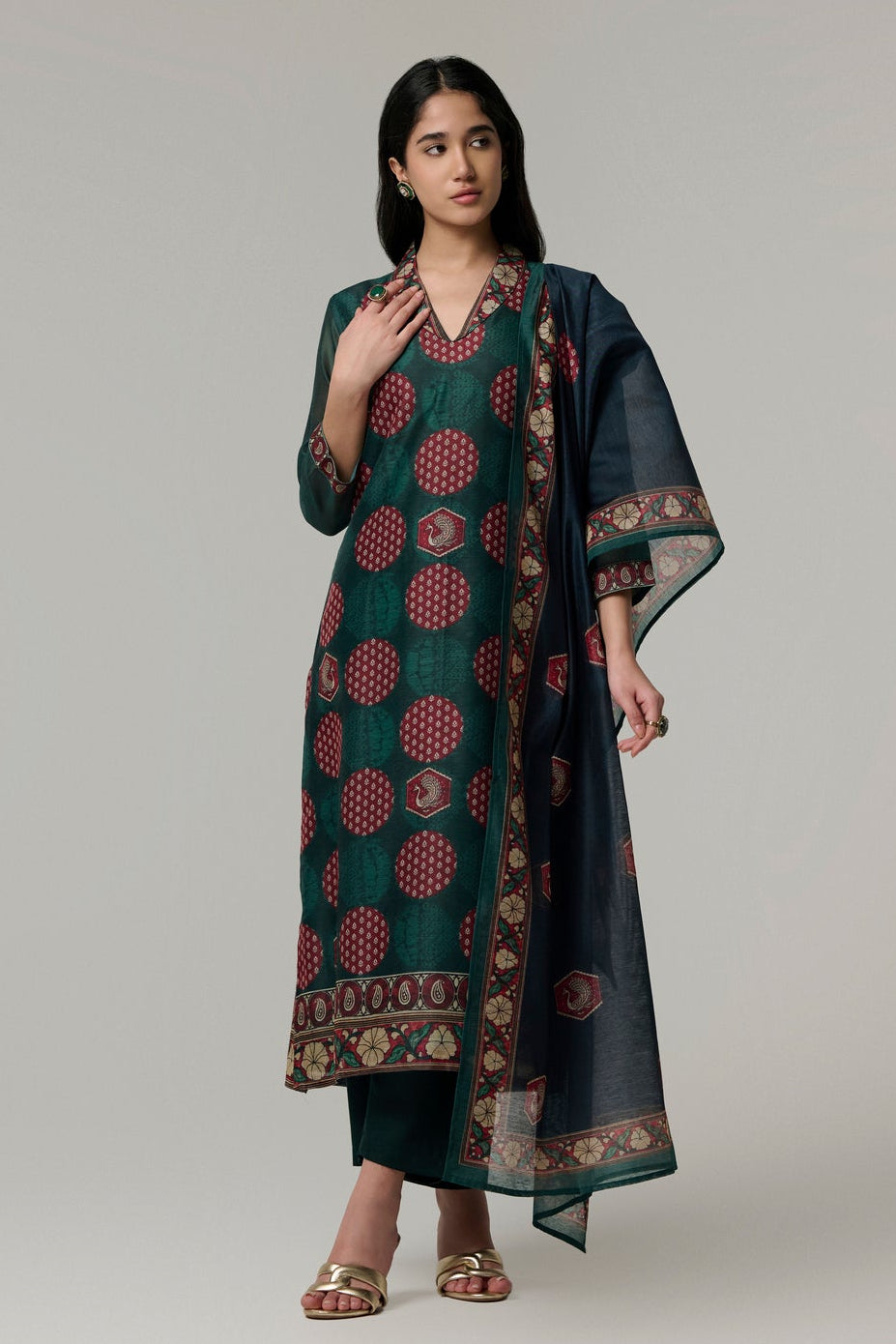 Rooh Baatein Suit Set