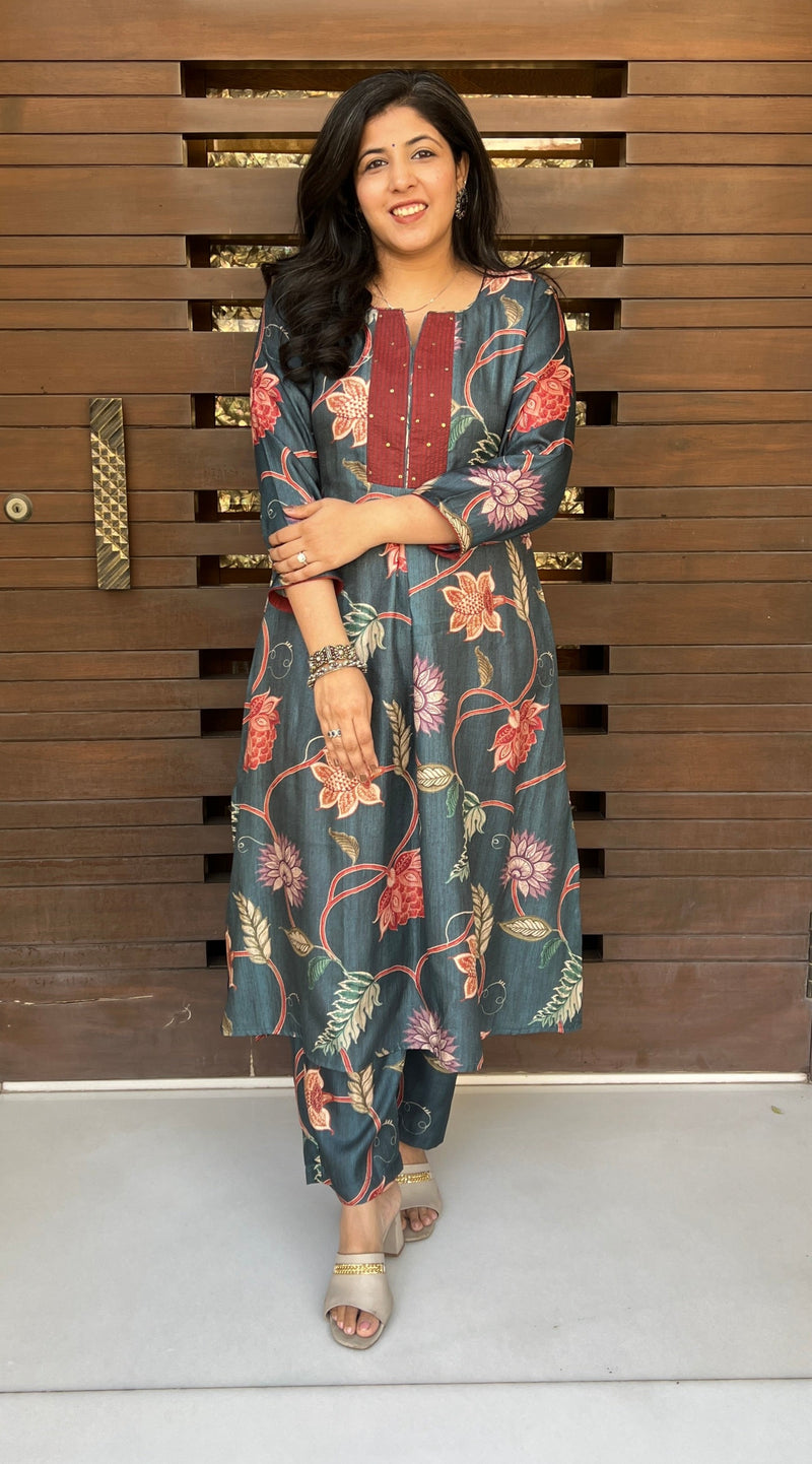Vintage Blossom Kurta Set-Suit Set-Ekana Label