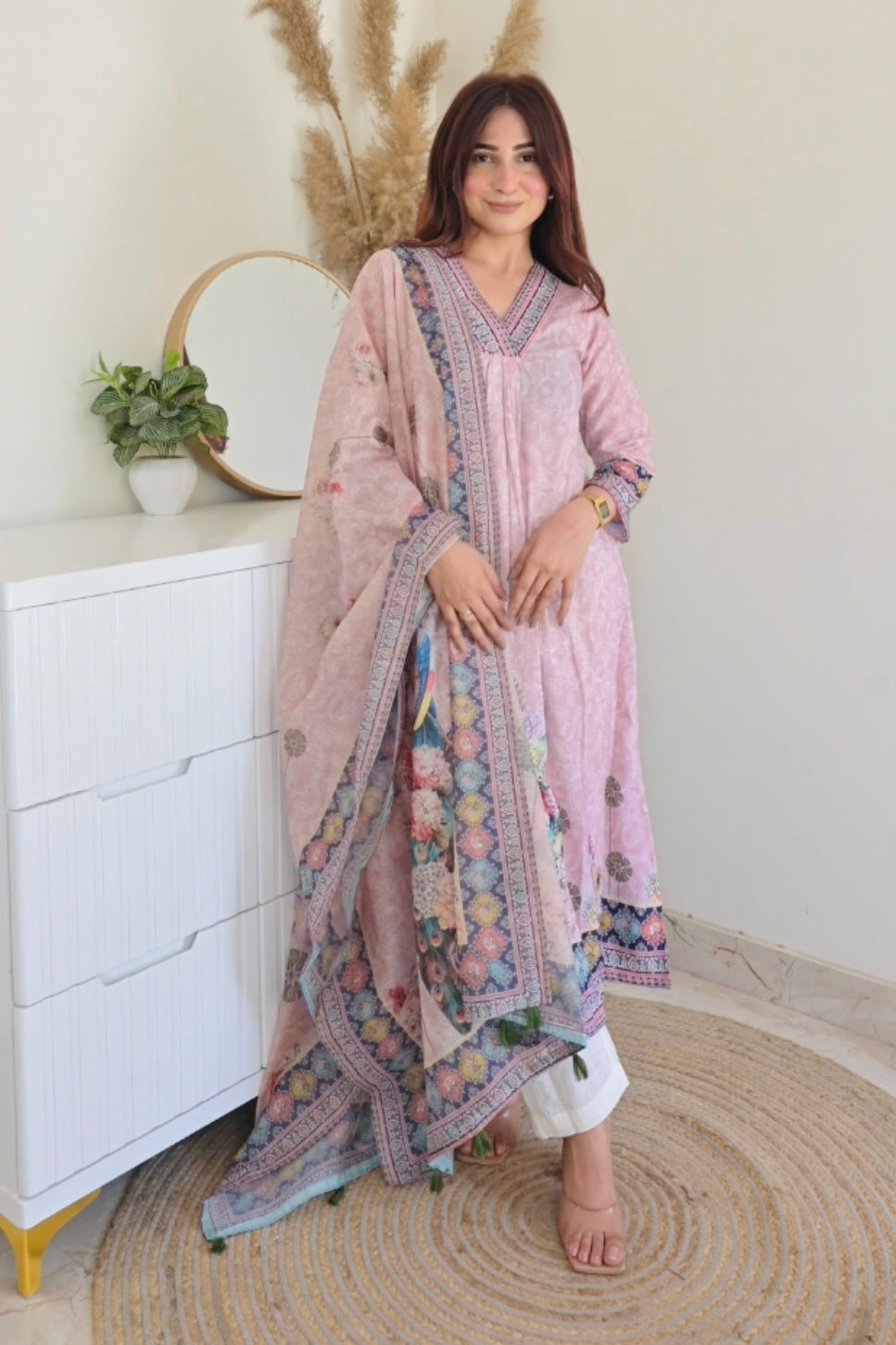 Yashvi Pichwai Bliss Kurta With Dupatta-Kurta with dupatta-Ekana Label