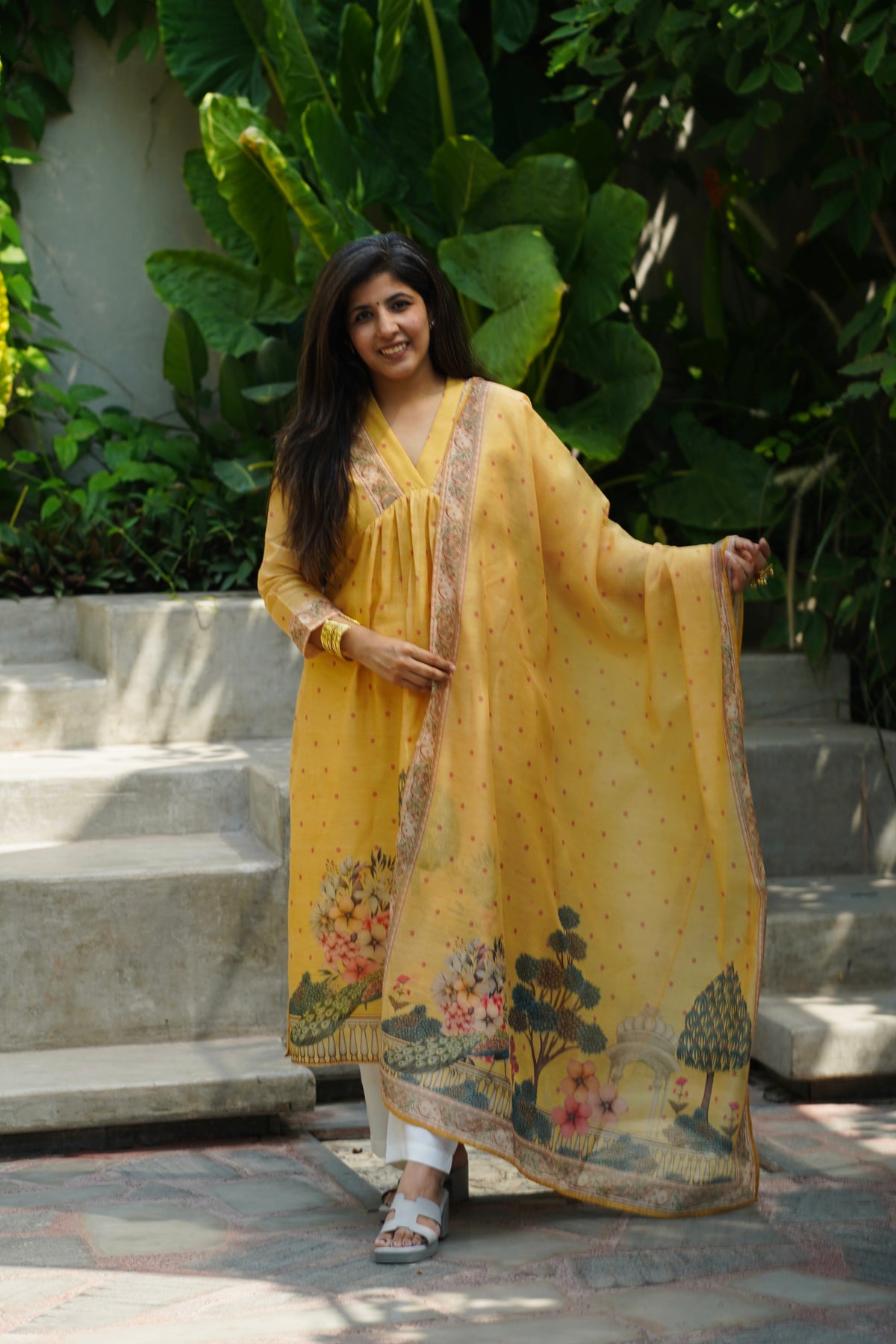 Peeli Baagh Dupatta
