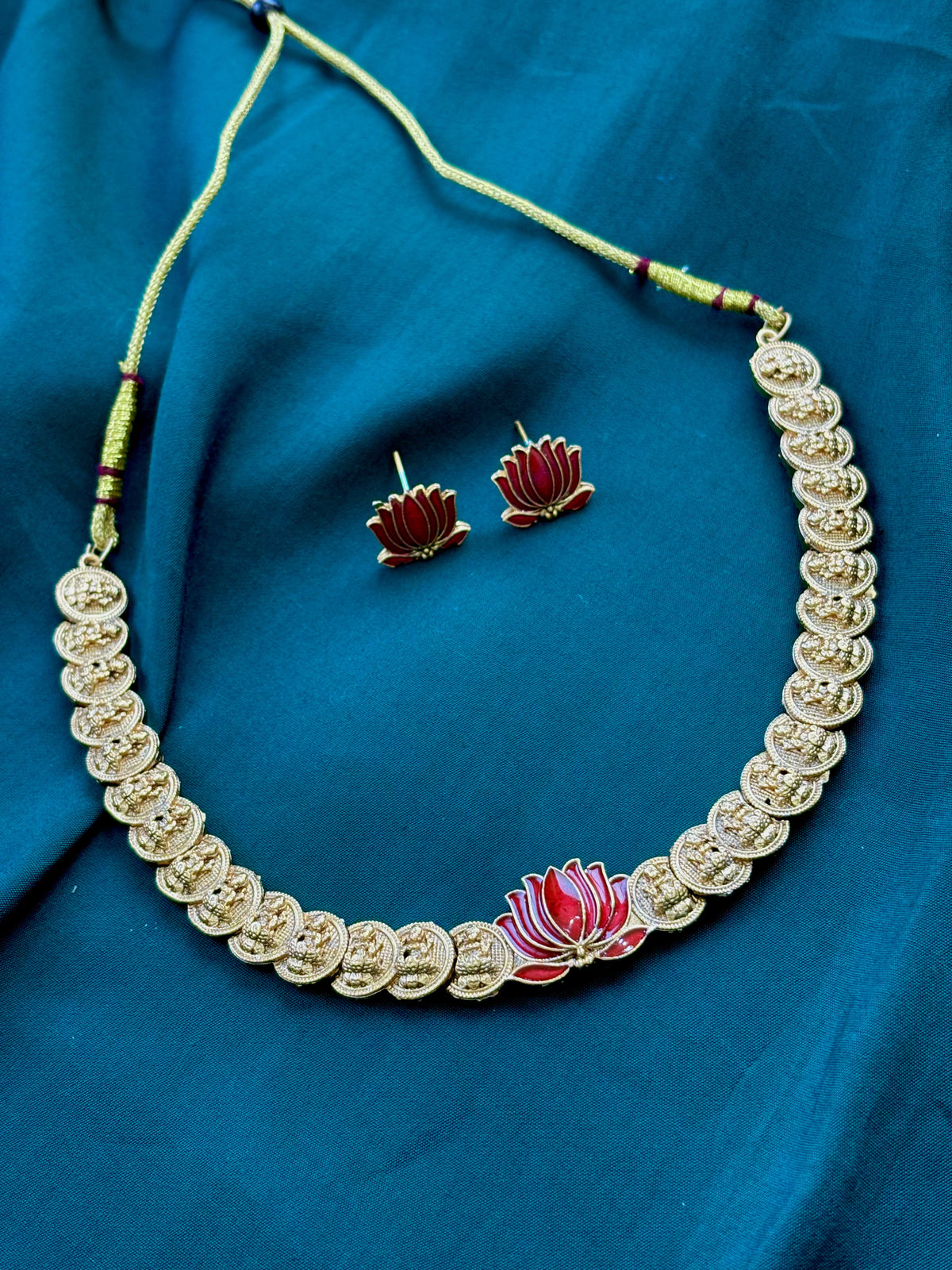 Red Lotus Coin Necklace Set