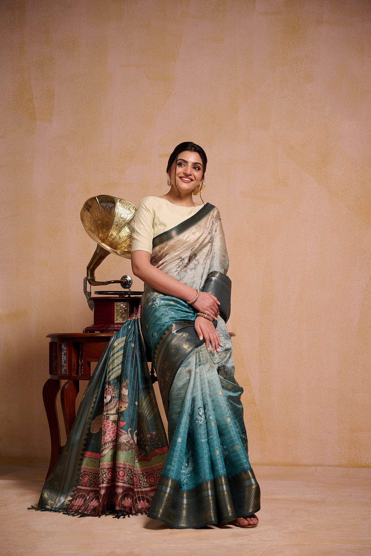 Rozana Tales Saree