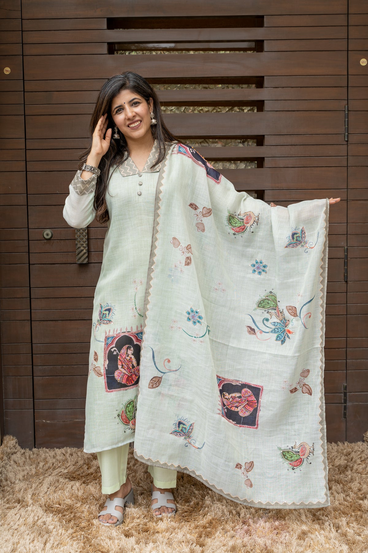 Sundar Saaz Handwork Suit Set