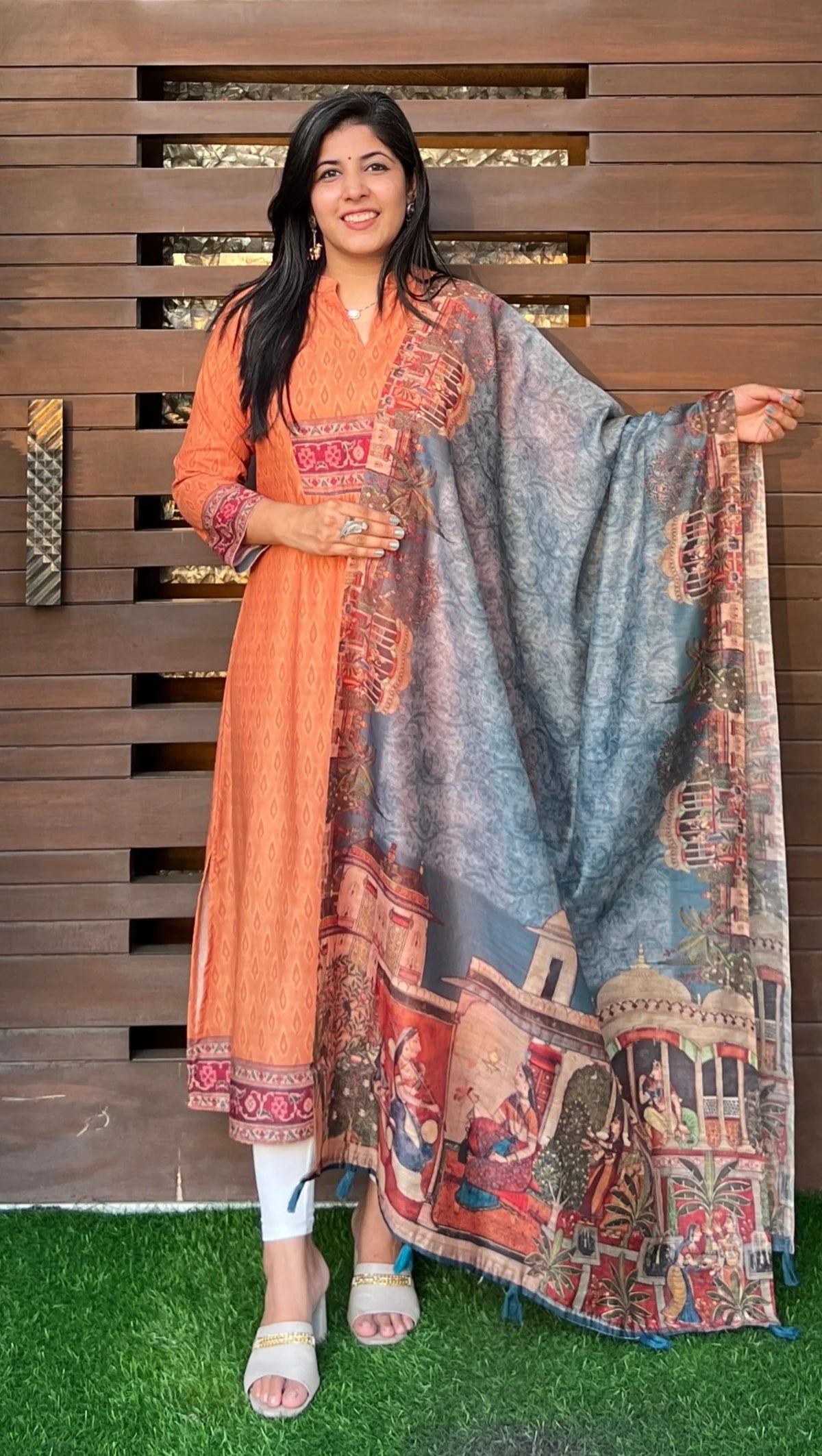 Bhavya Pichwai Dupatta-Dupatta-Ekana Label