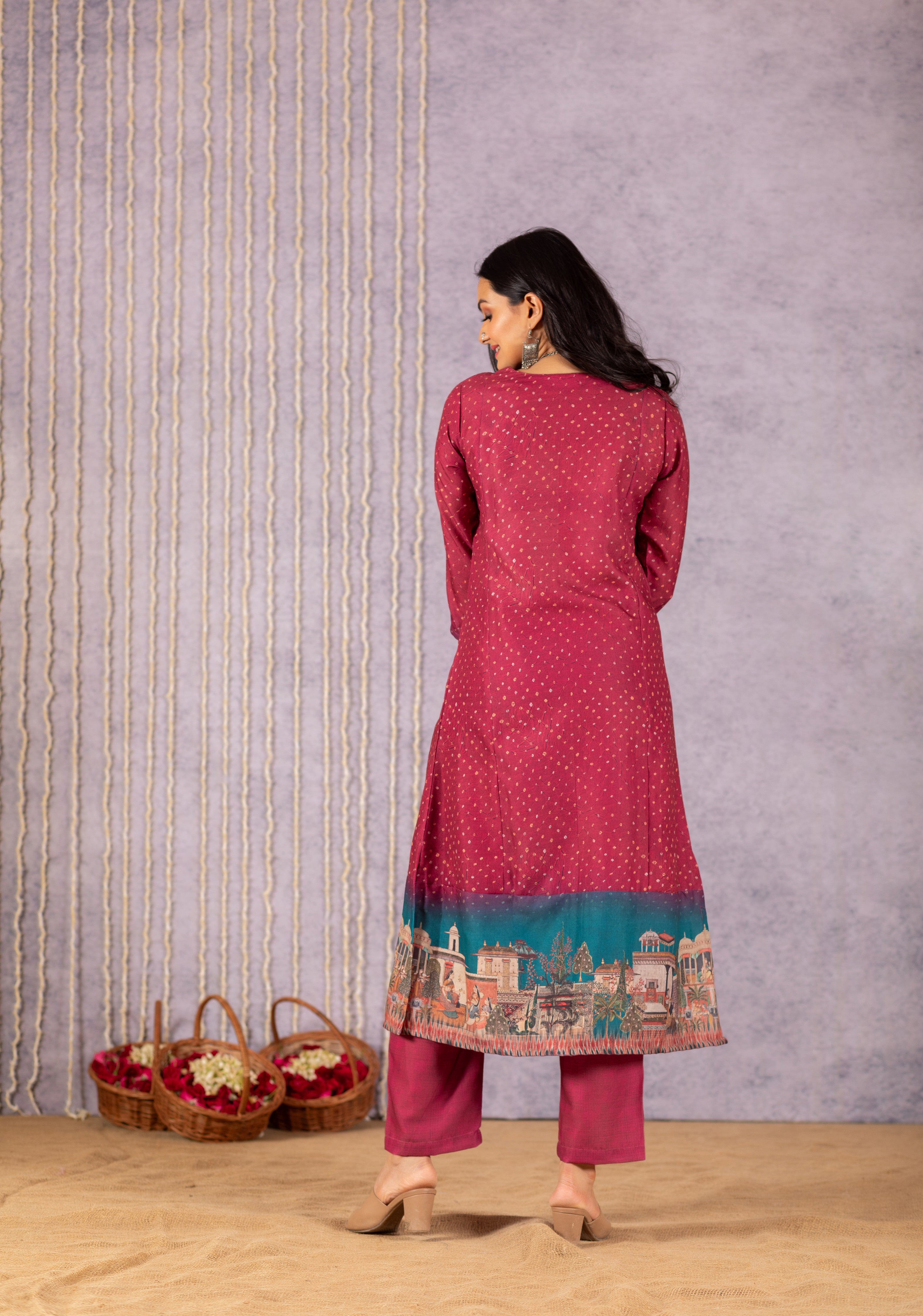 Aarohi Pink Bandhani Mughal Marvel Suit Set