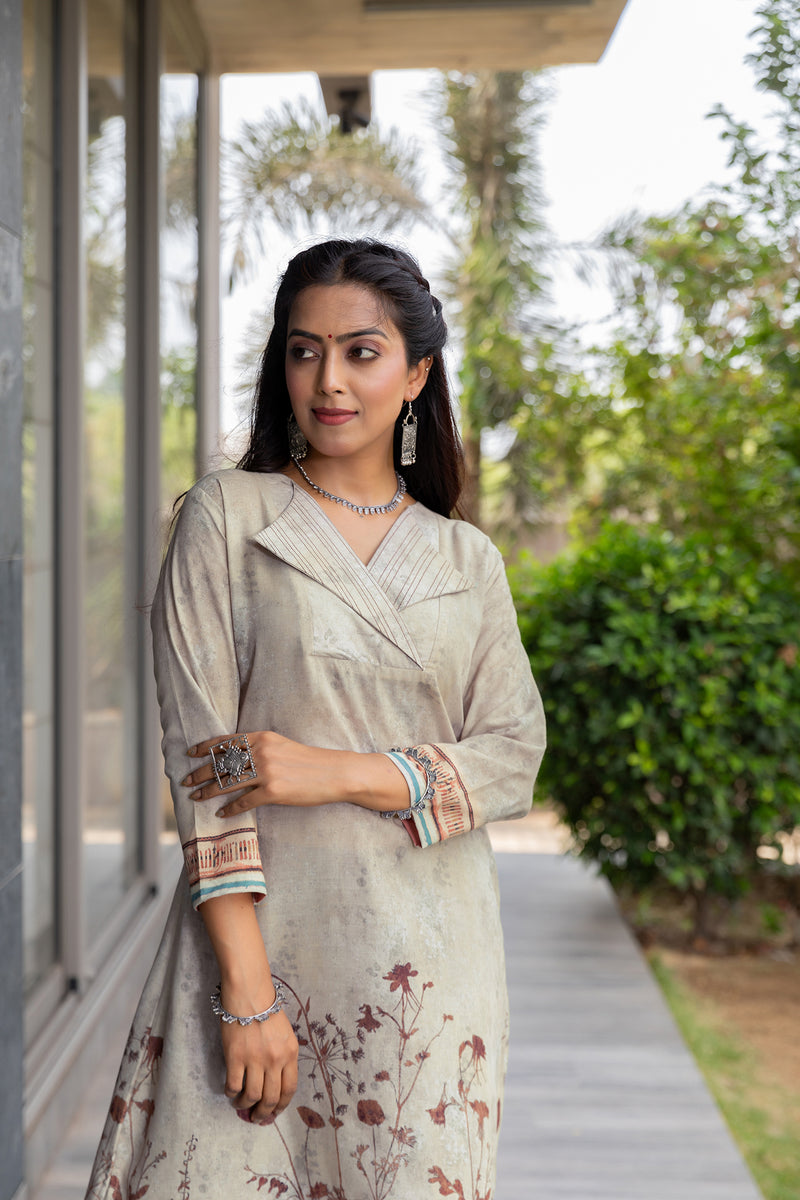 Mallika V-Neck Kurta set-Kurta Set-Ekana Label