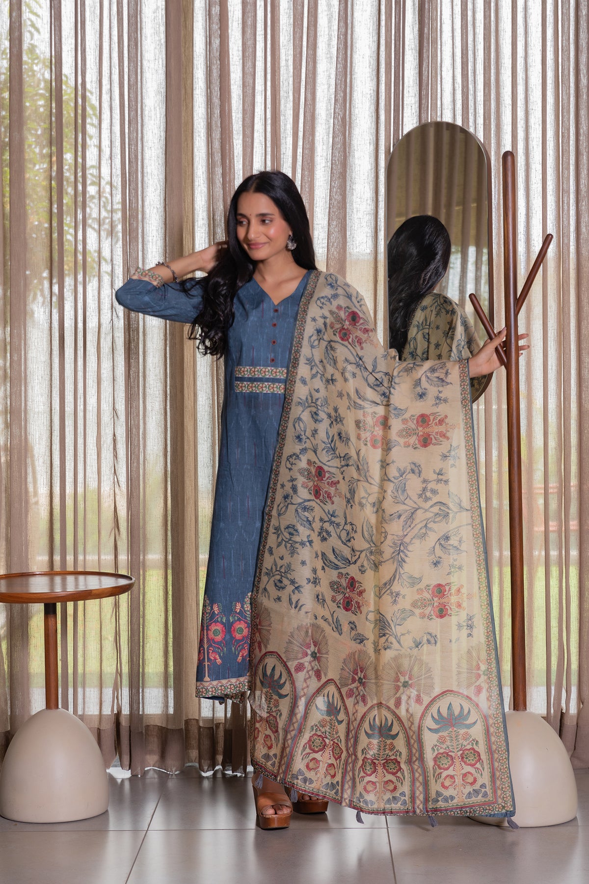 Chamak kalamakri Dupatta-Dupatta-Ekana Label