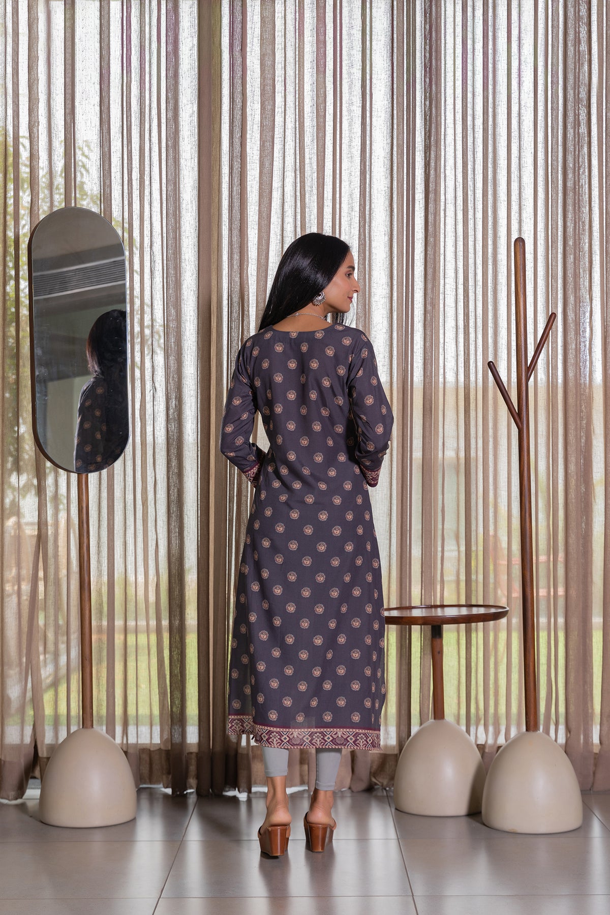 Divya Kurta With Dupatta-Kurta with dupatta-Ekana Label