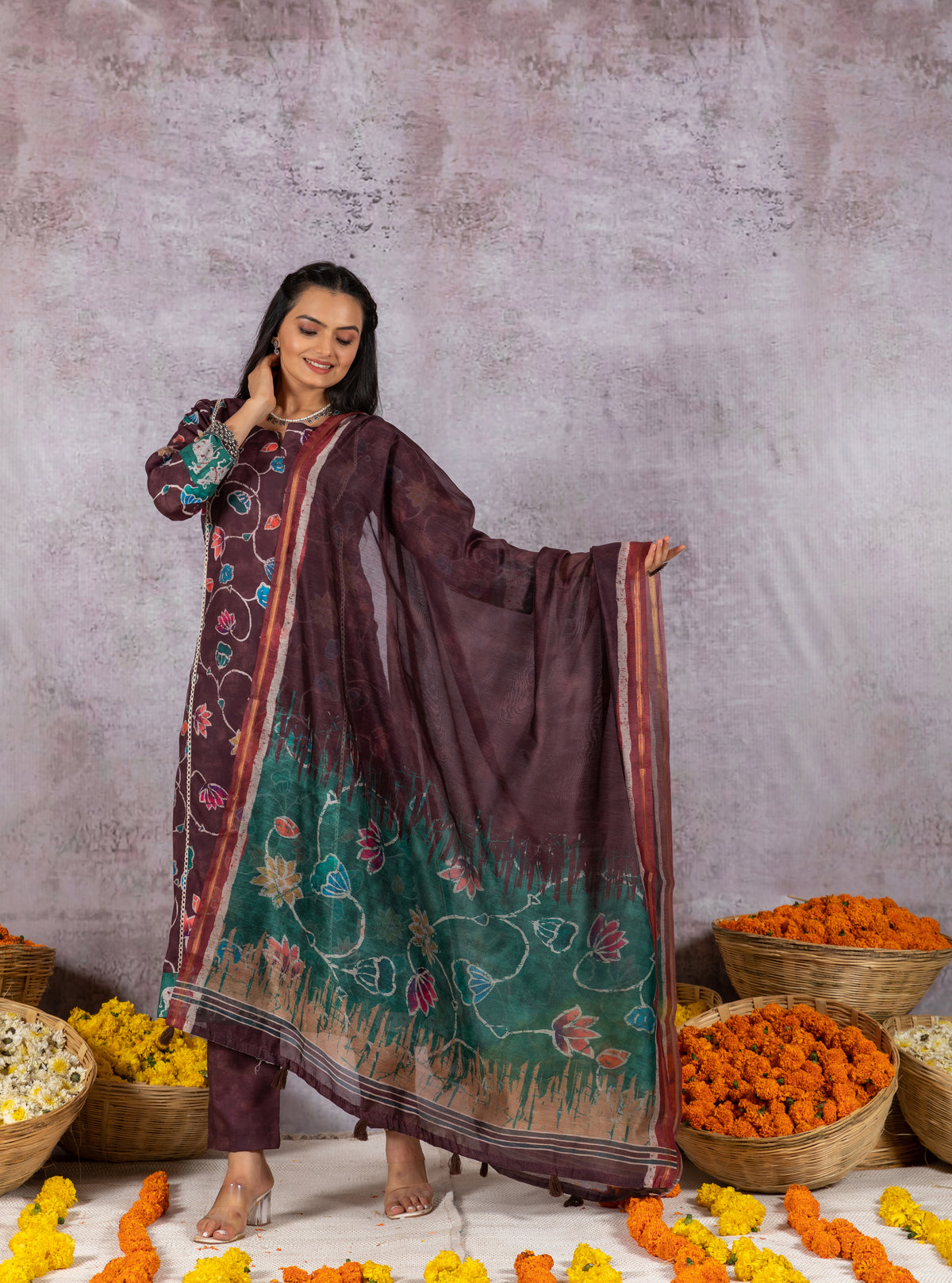 Irya Floral Dupatta-Dupatta-Ekana Label
