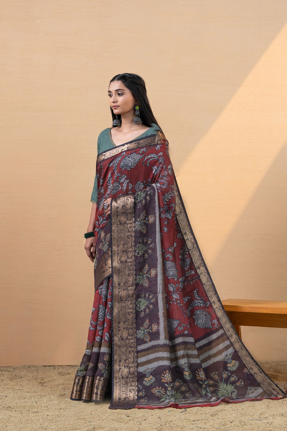 Vritika Varnika Saree
