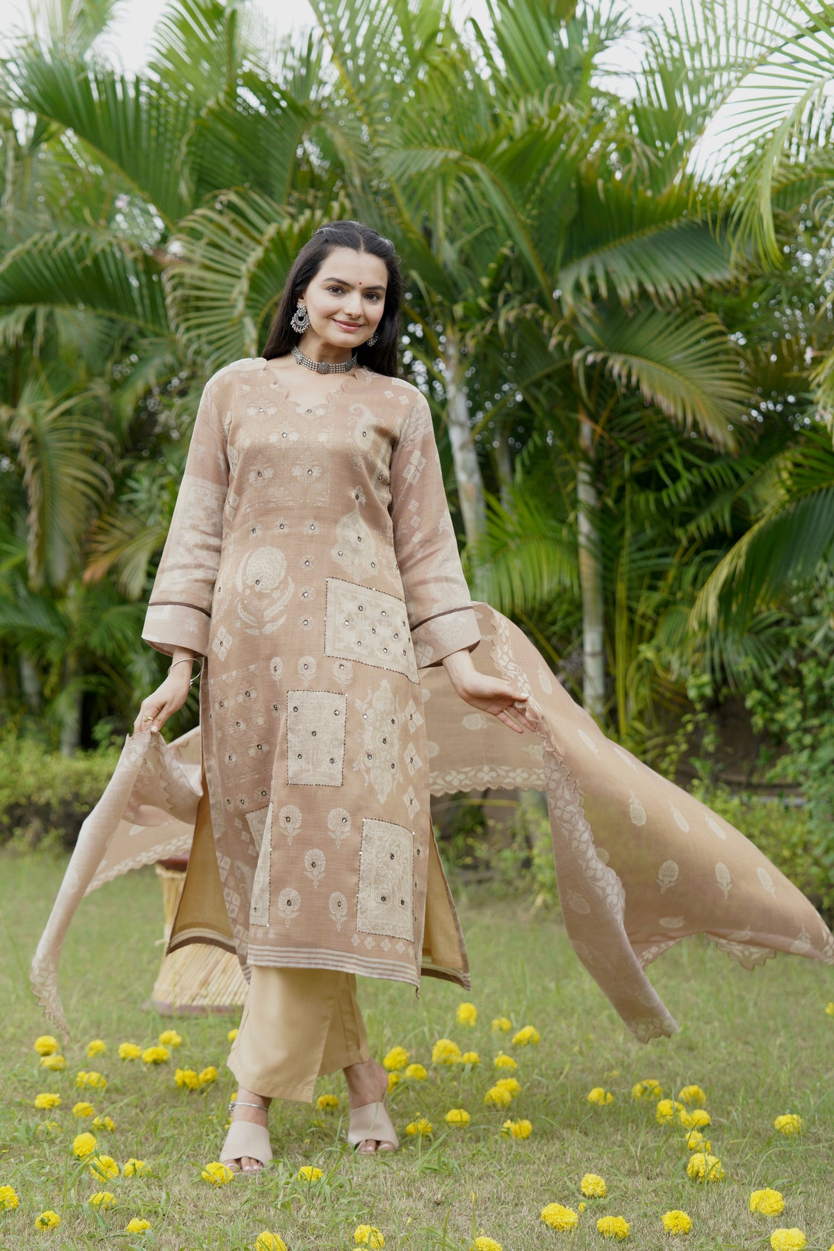 Rooh Nikhaar Handwork Suit Set
